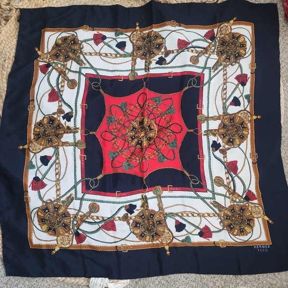 Hermes Paris Medallion 100% Silk Vintage Scarf Equestrian Red Blue Designer - Picture 2 of 10